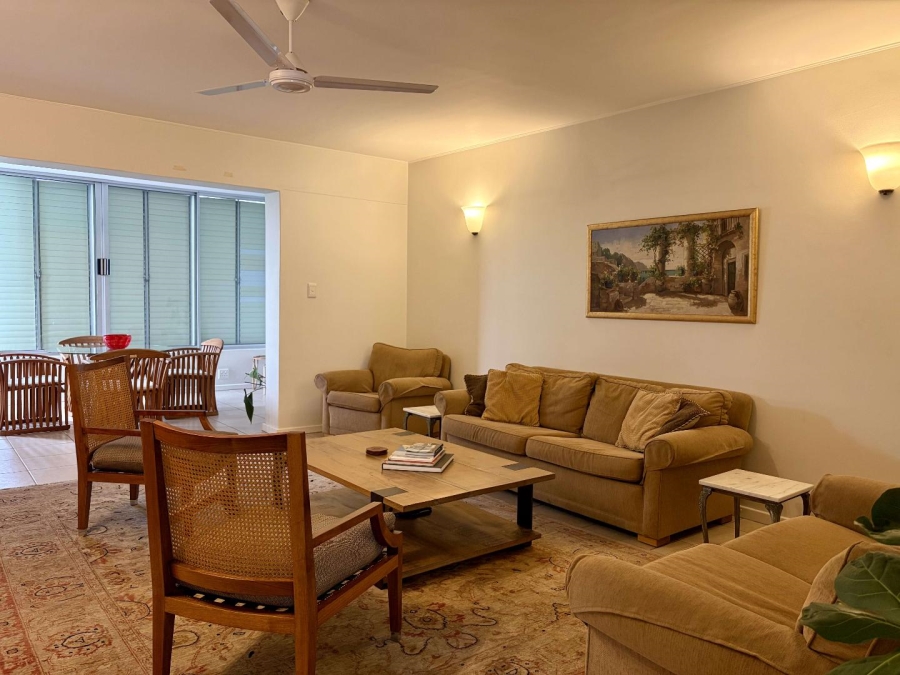 3 Bedroom Property for Sale in Green Point Western Cape